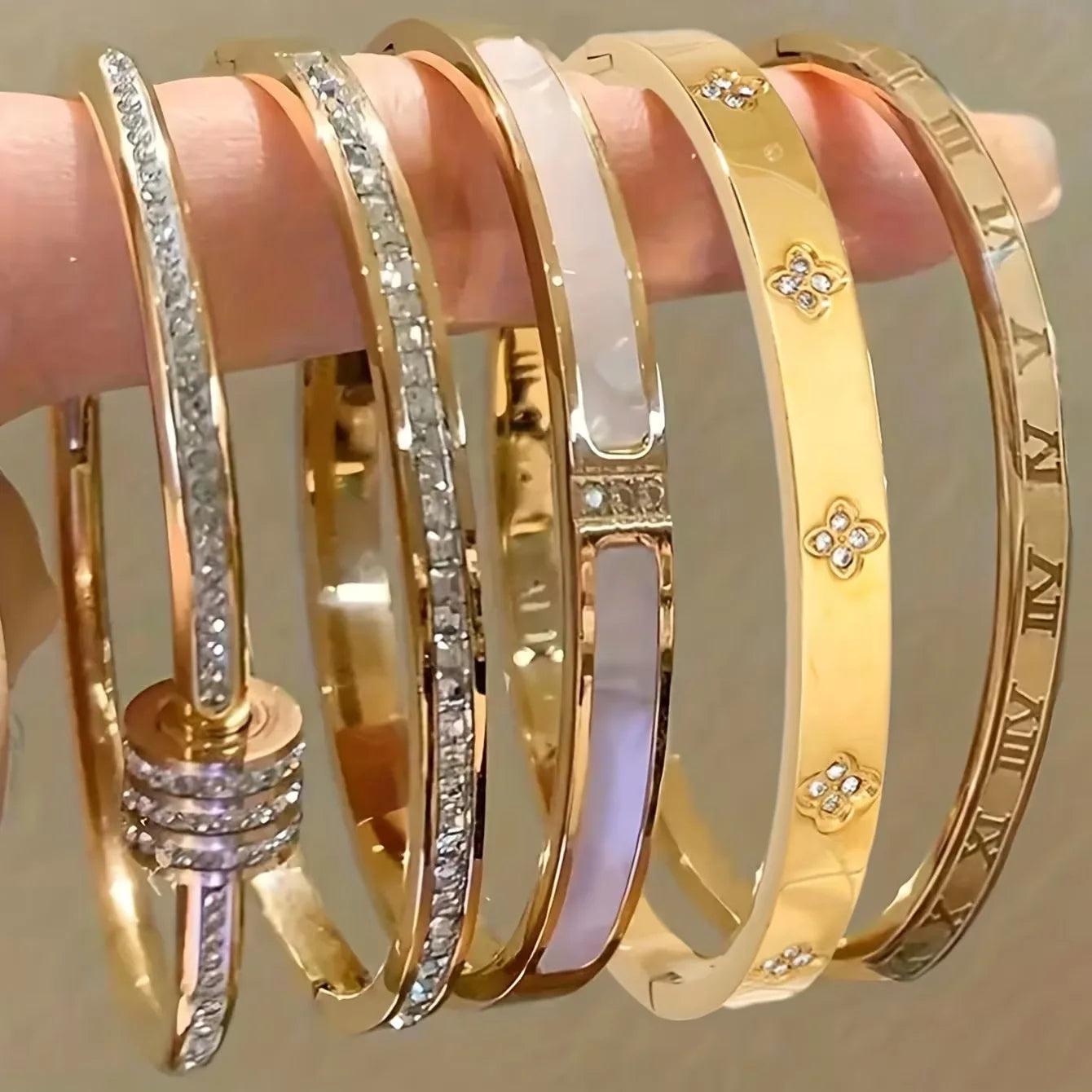 Velora™ - The Prestige Bracelet Collection - KE