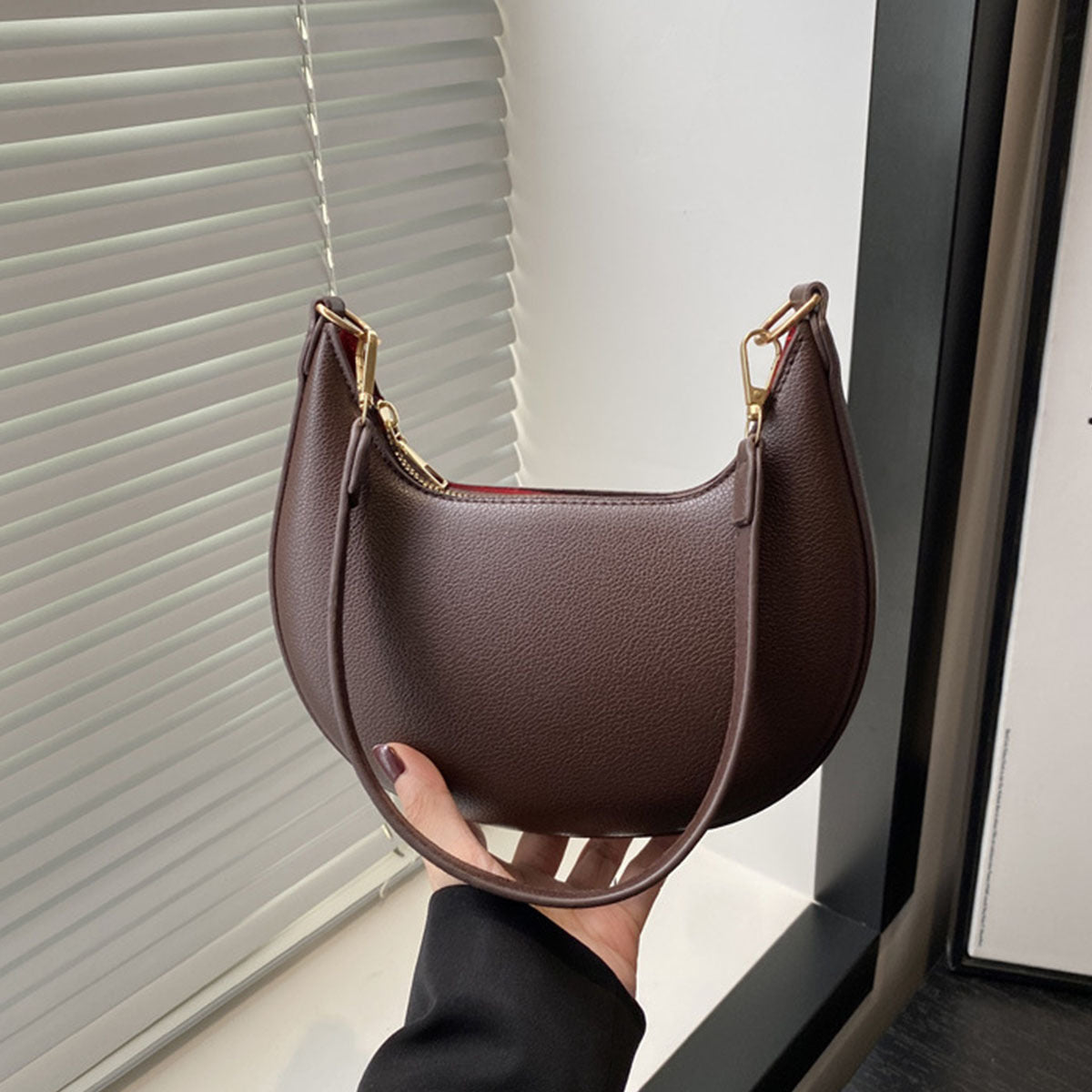 VALDORE™ — Elegance Finally Has A Signature - KE