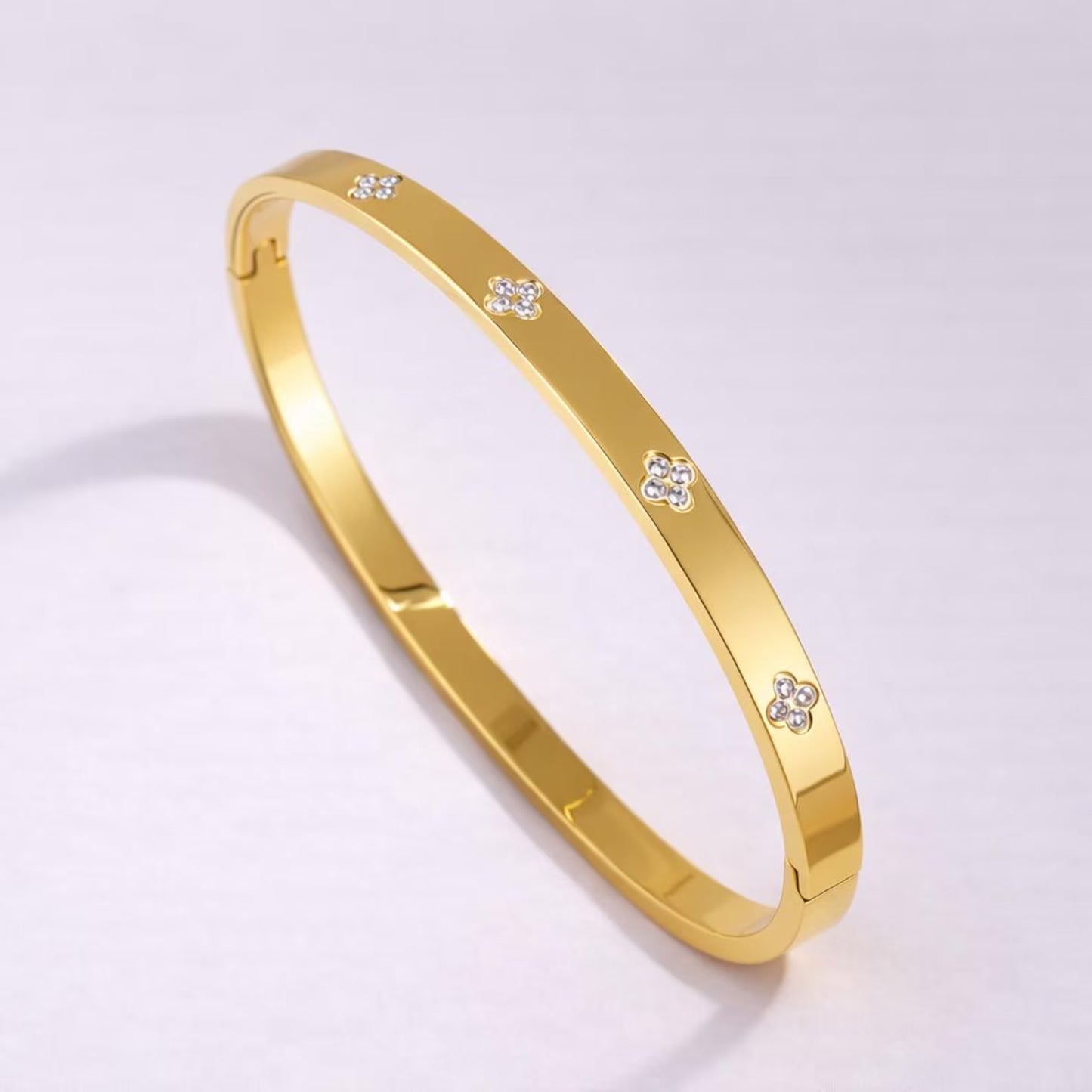 Velora™ - The Prestige Bracelet Collection - KE